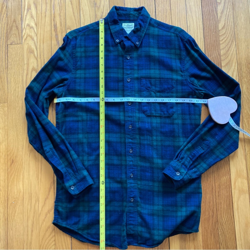 LL Bean Men’s Slightly Fitted Flannel Shirt, 100% Cotton, Size Medium Tall